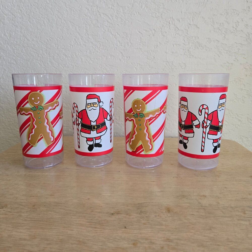 Christmas Plastic Cups - Set of 4